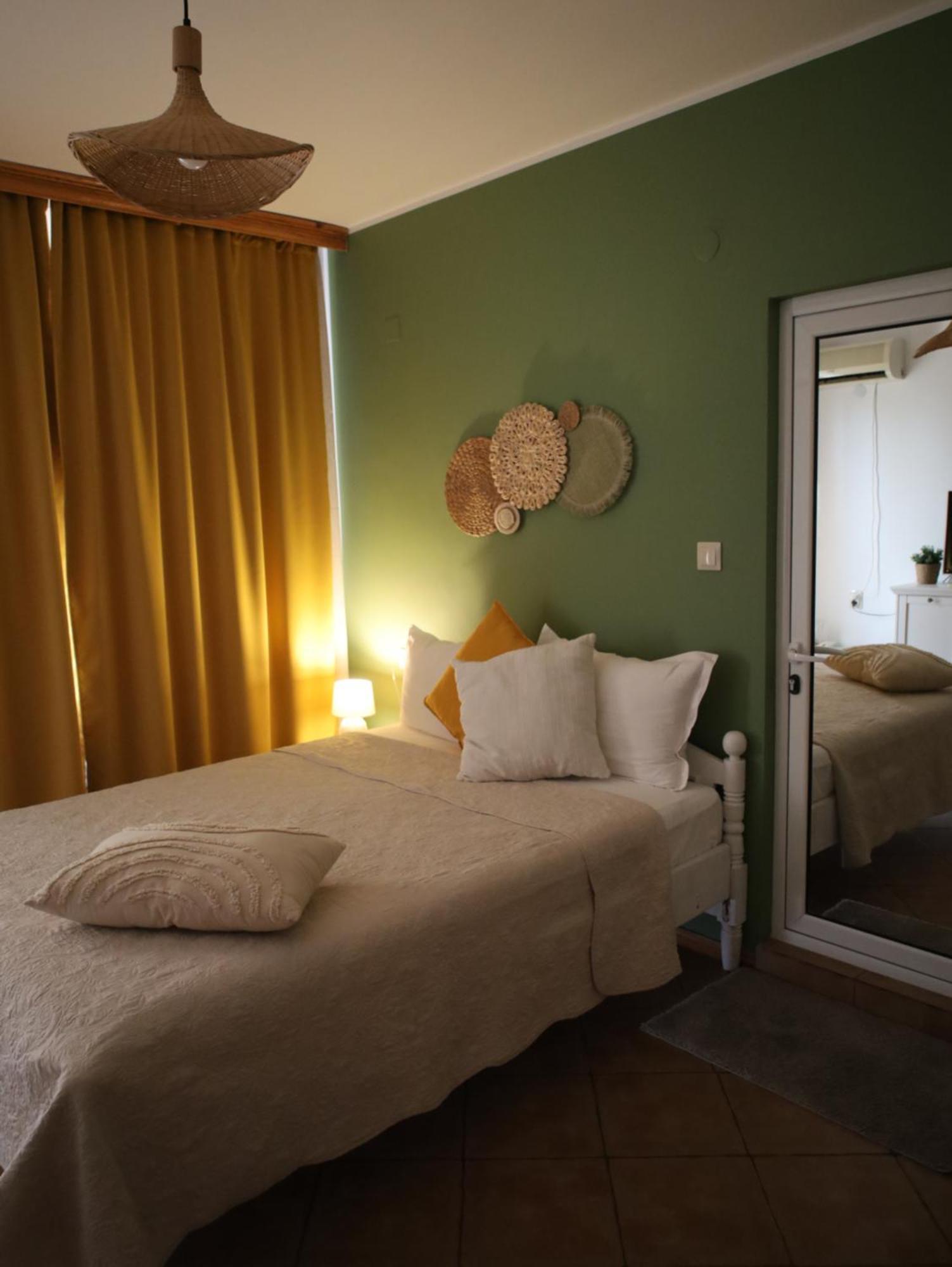 Kalina Guest Rooms Sozopol Ngoại thất bức ảnh