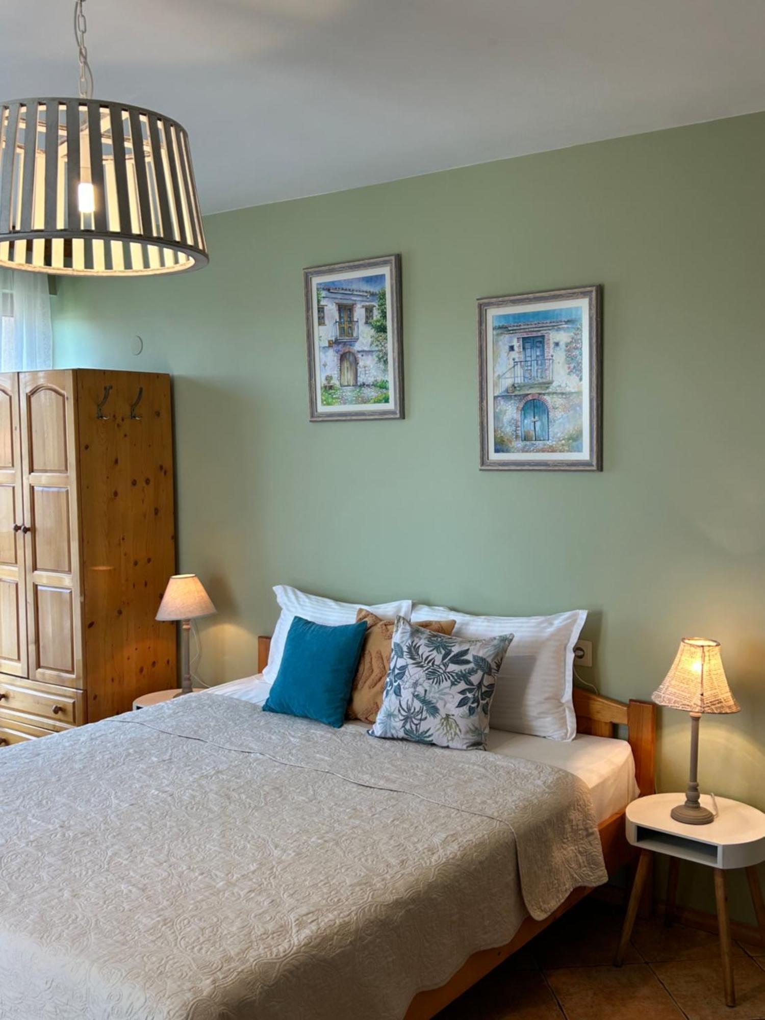 Kalina Guest Rooms Sozopol Ngoại thất bức ảnh