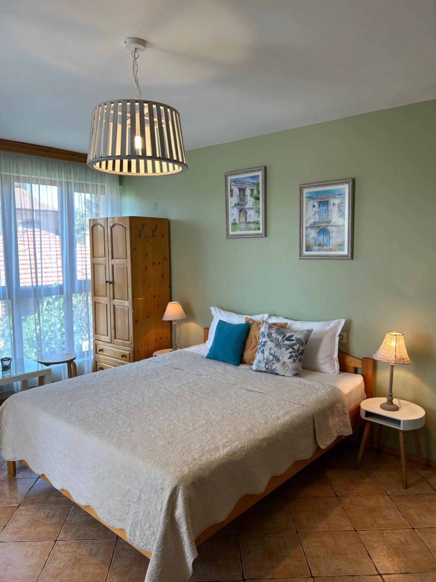 Kalina Guest Rooms Sozopol Ngoại thất bức ảnh