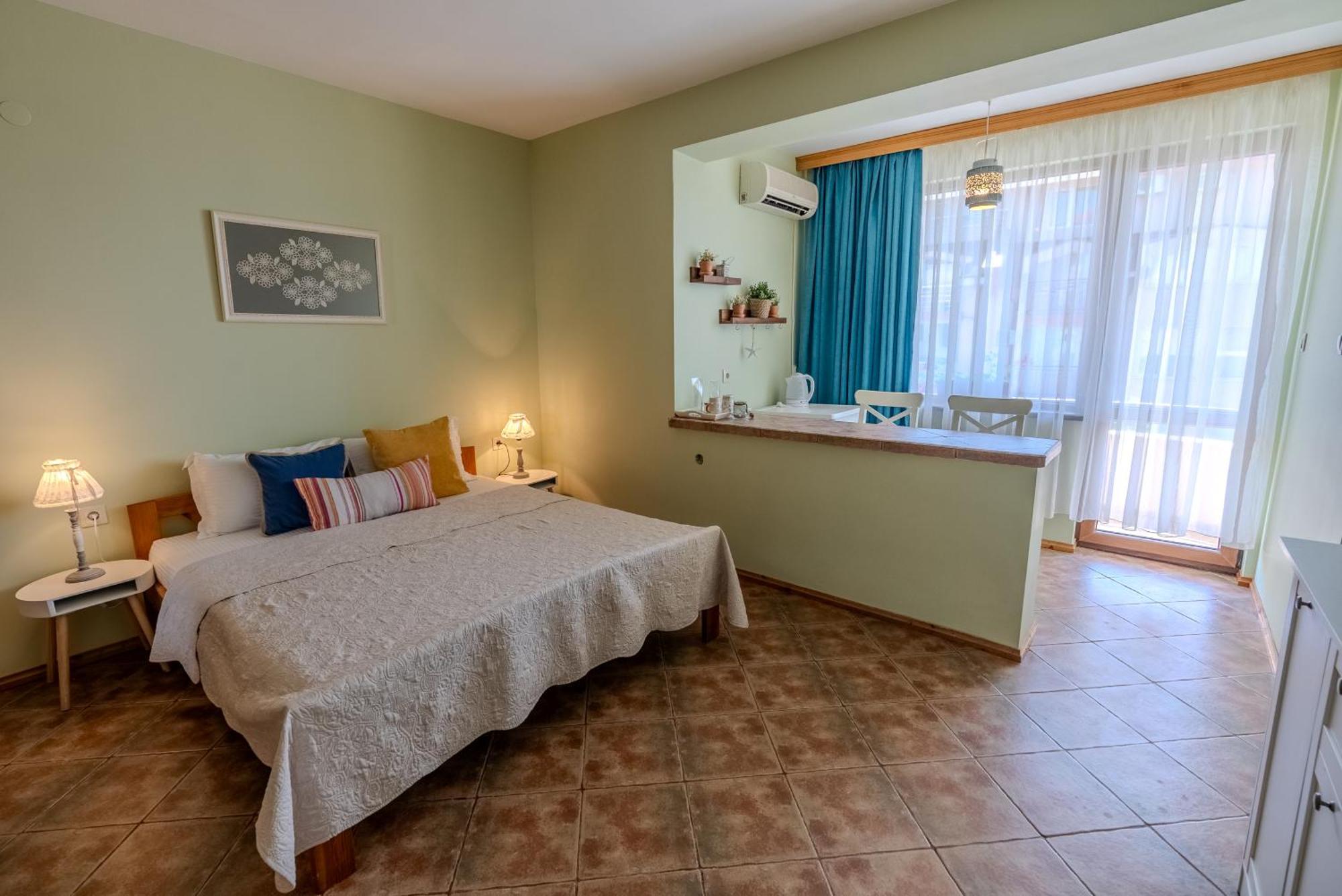 Kalina Guest Rooms Sozopol Ngoại thất bức ảnh